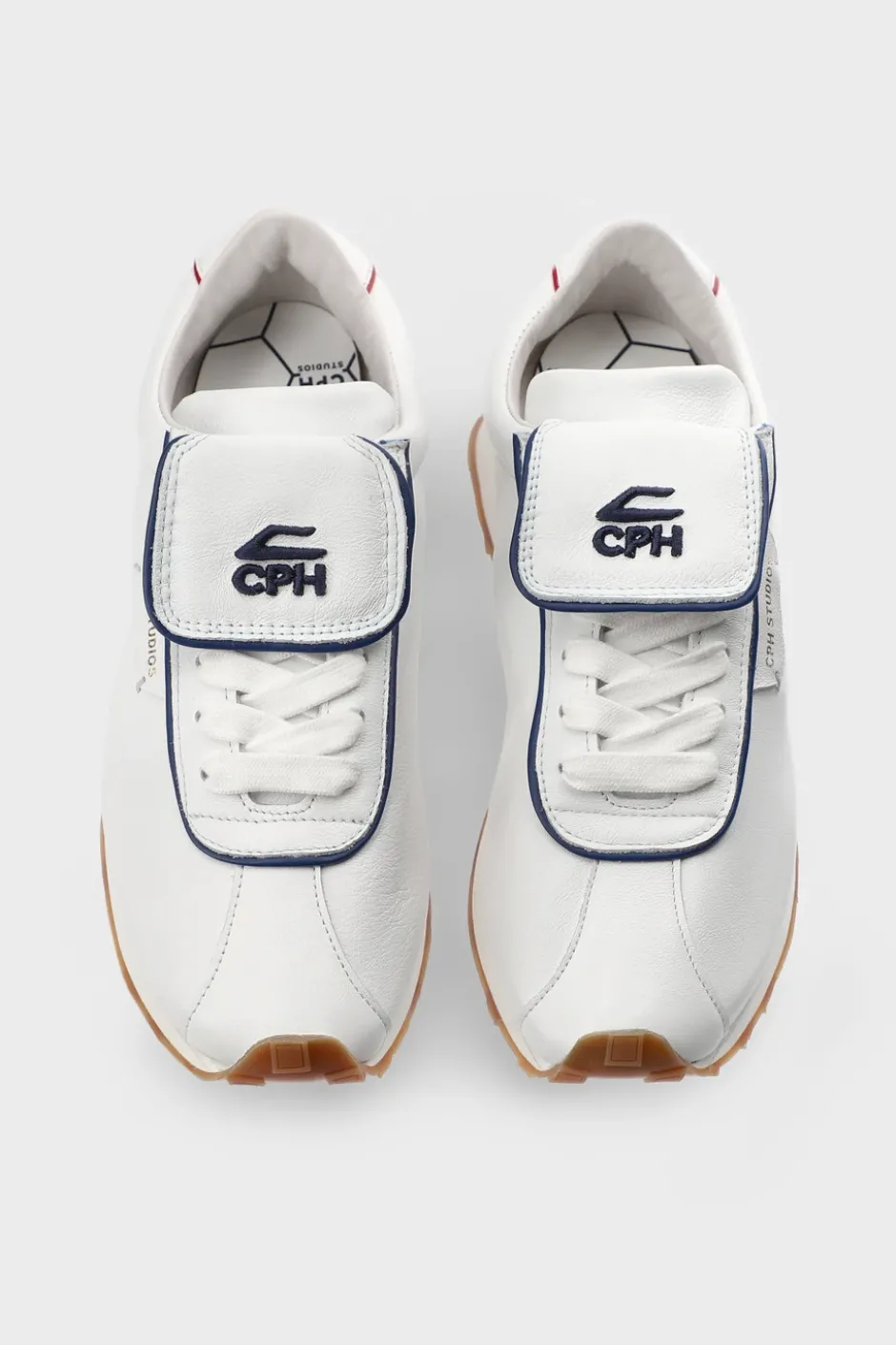 CPH450 leather white