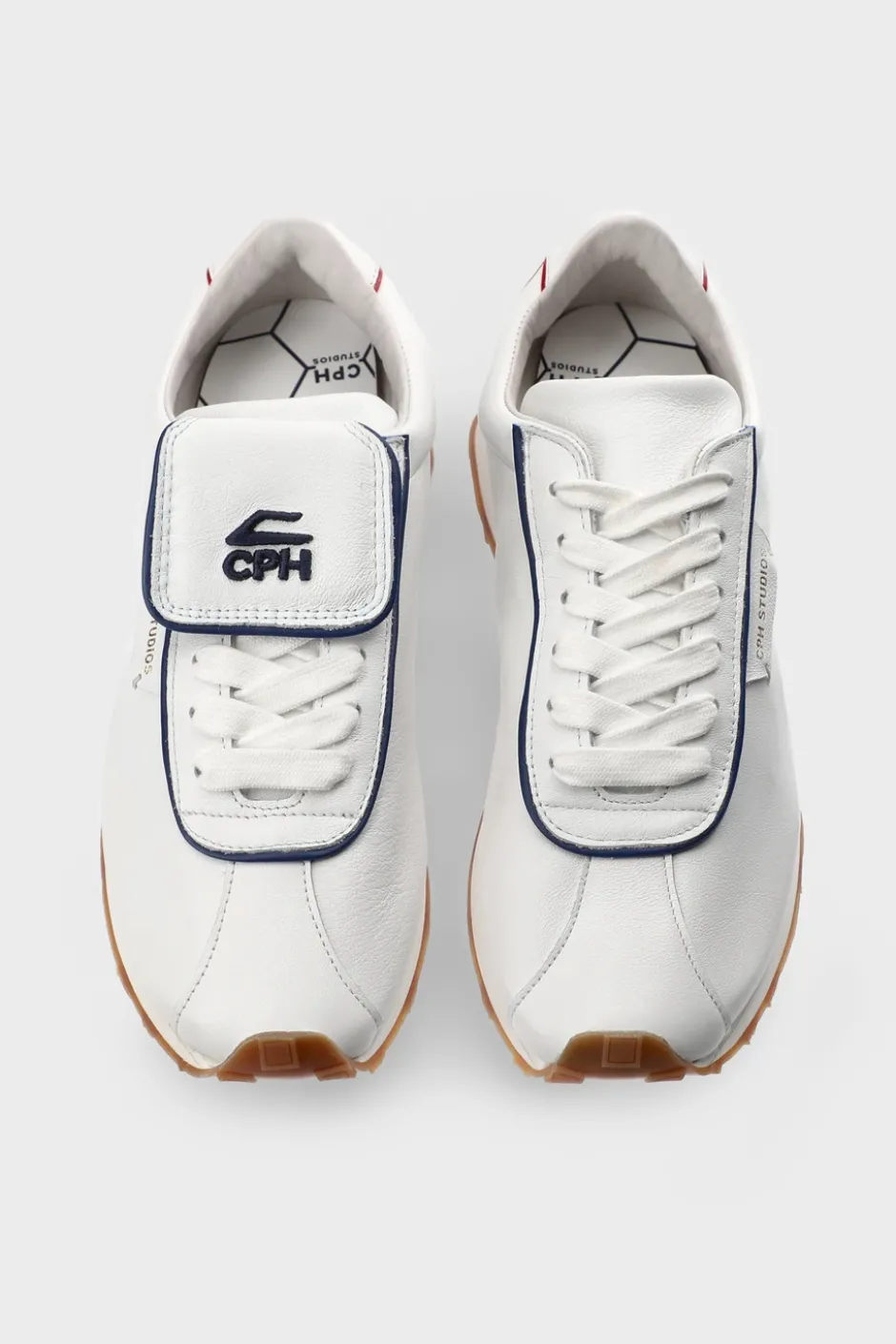 CPH450 leather white