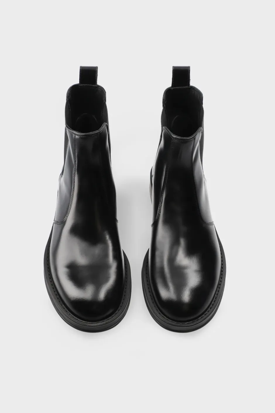 CPH335M brushed leather black