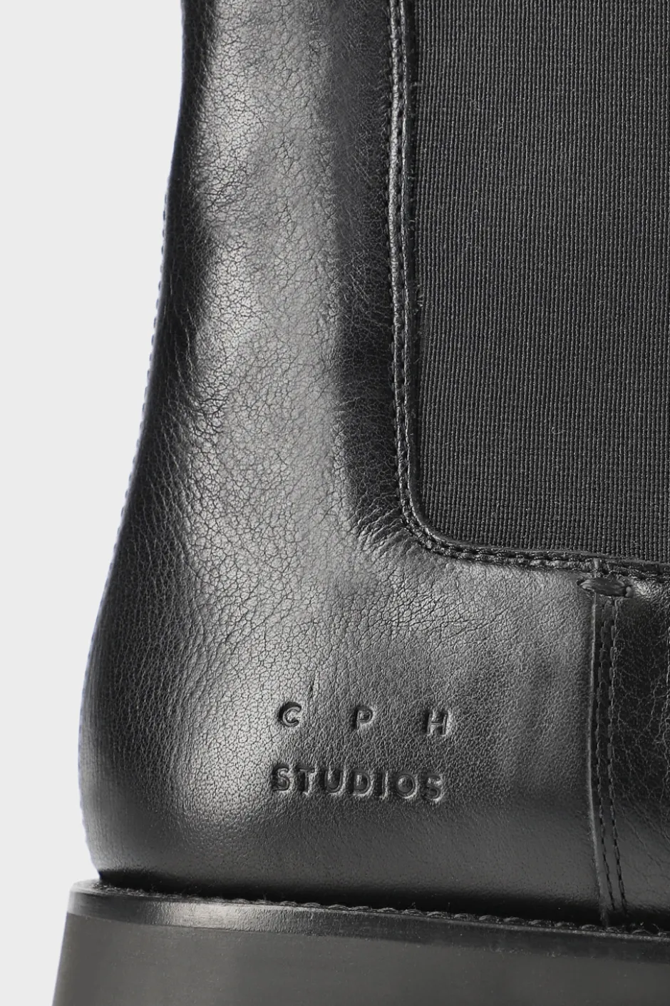 CPH850M grainy leather teddy black