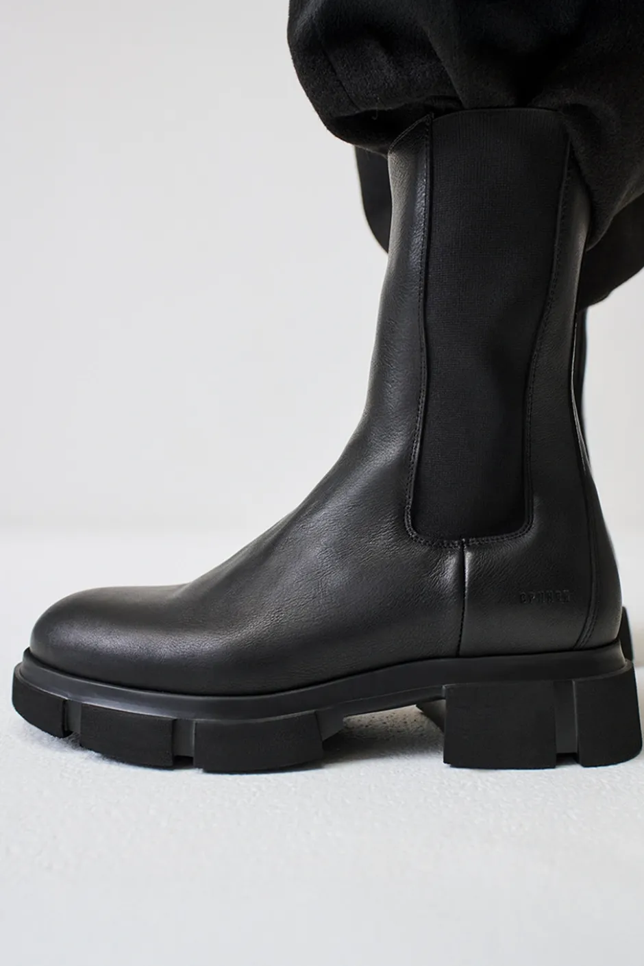 CPH500M leather black