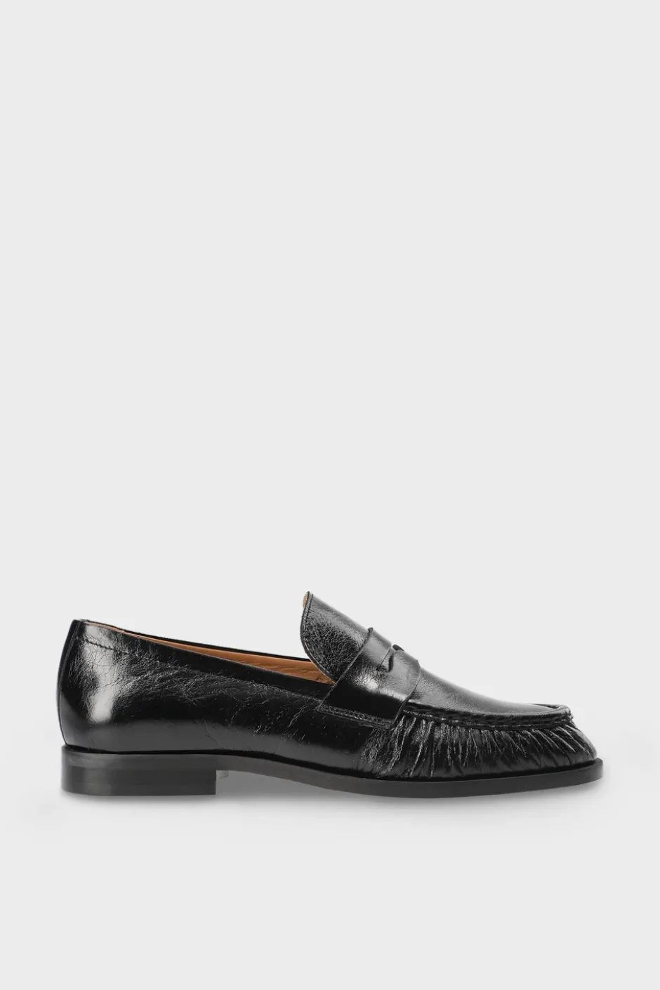 CPH585 shiny leather black