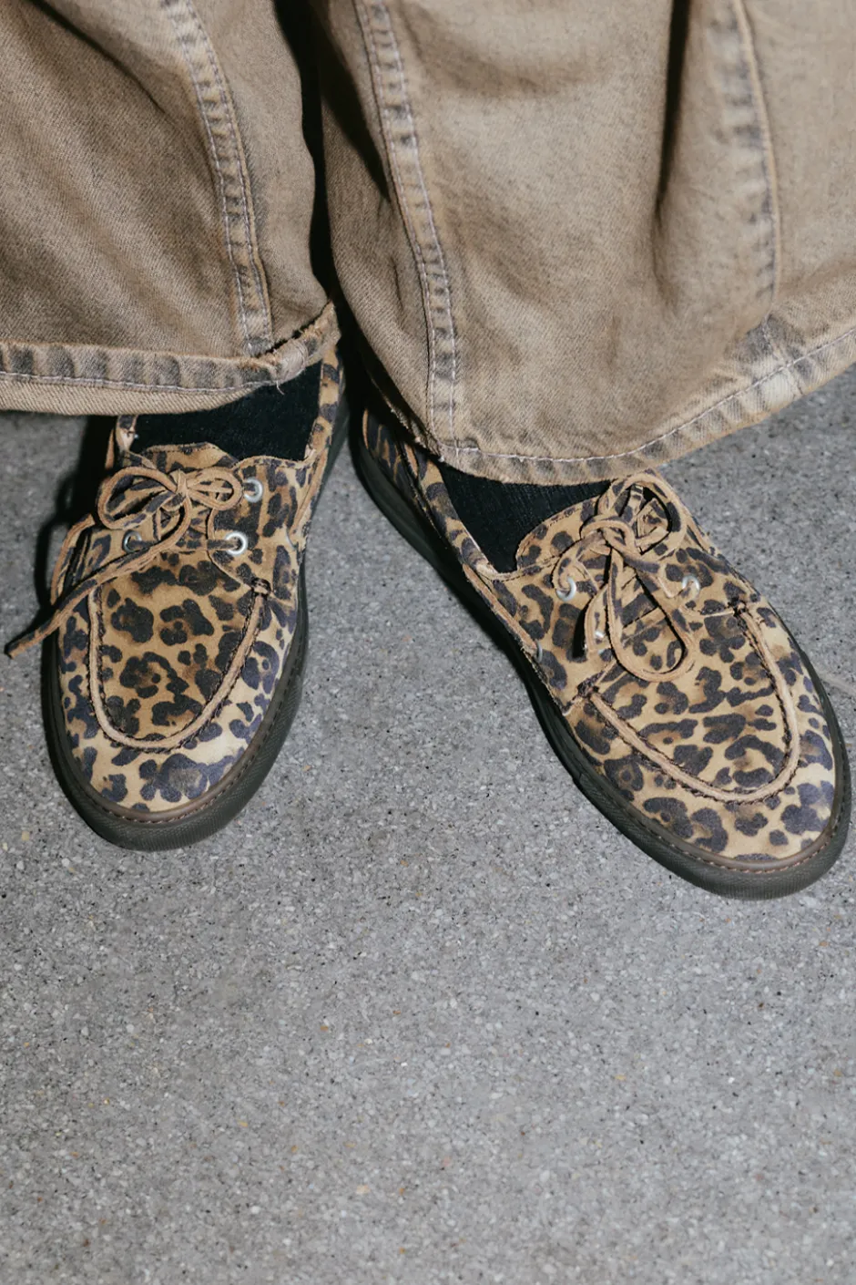 CPH160 suede leo