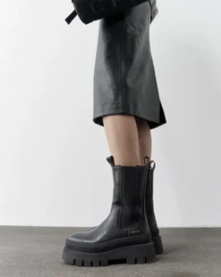 CPH685 vitello black