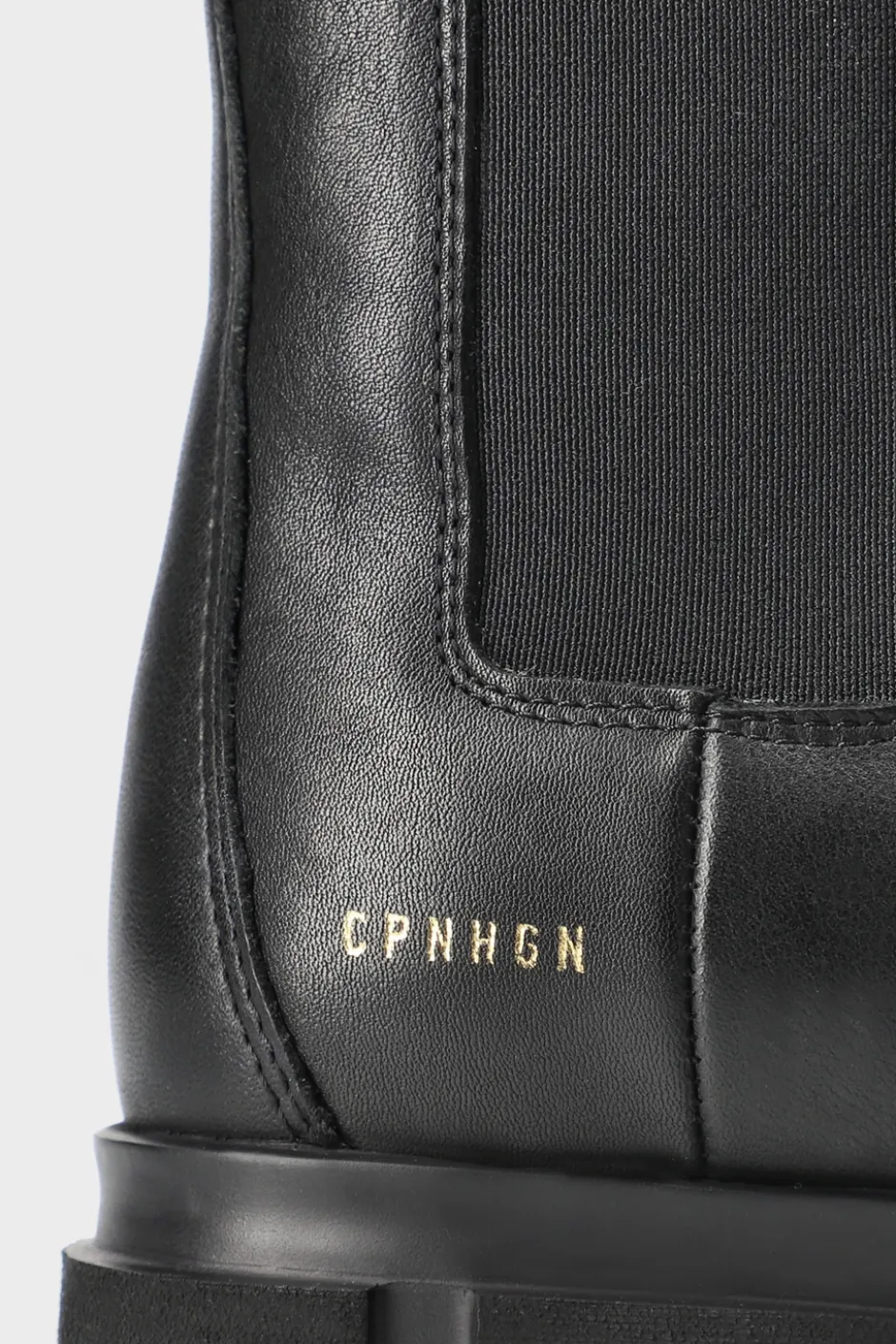 CPH570 vitello teddy black