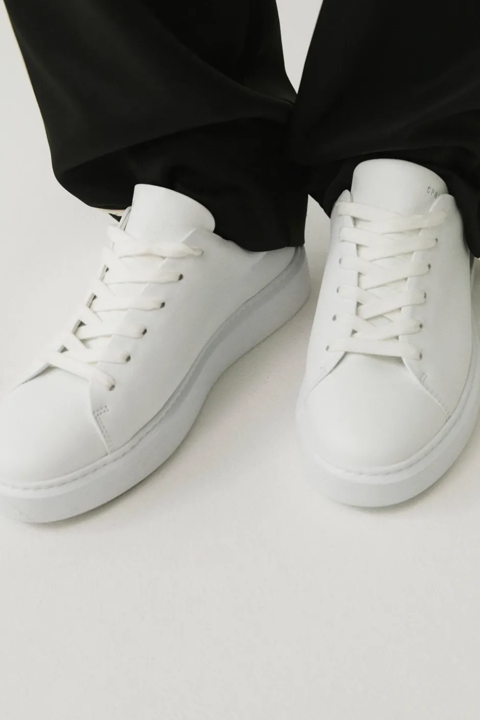 CPH407 vitello white
